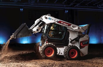 How to choose compact loader